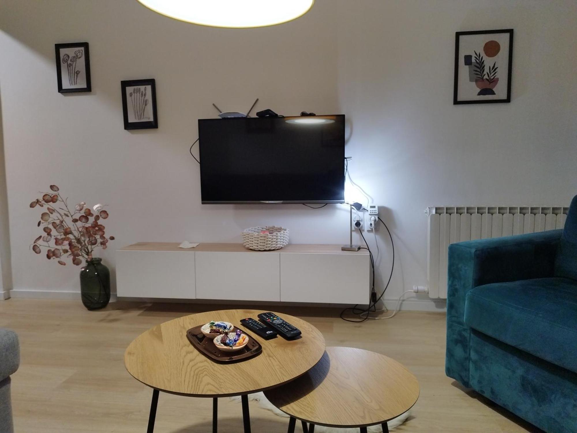 Home Apartment Ni Kültér fotó